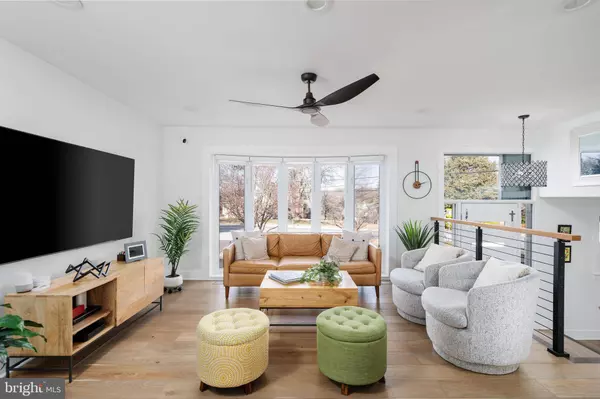 6100 GREENTREE RD, Bethesda, MD 20817