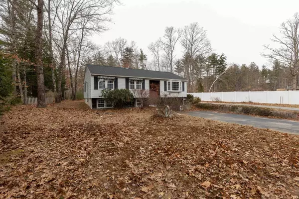 50 Mallego RD, Barrington, NH 03825