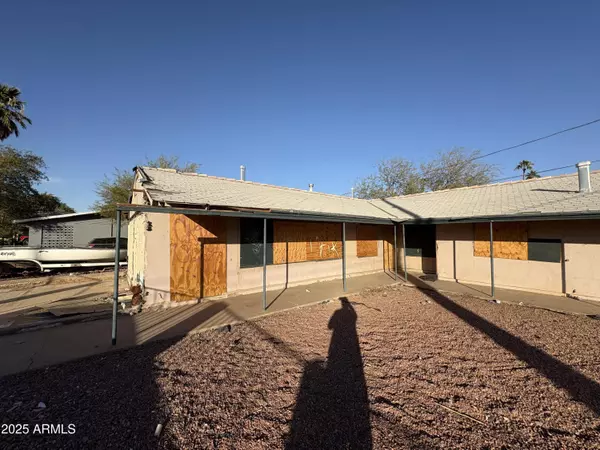 7025 N 66TH Drive, Glendale, AZ 85301