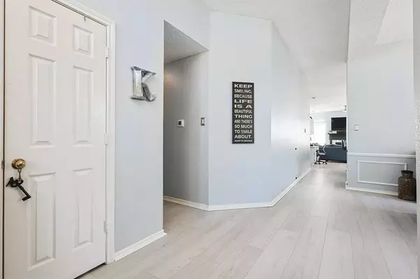 1747 Smokey Hill Drive, Lewisville, TX 75067