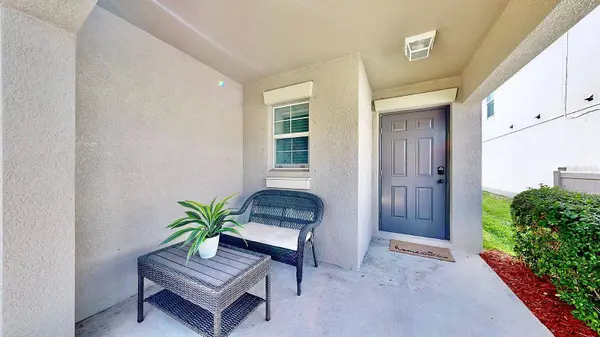 17058 PEACEFUL VALLEY RD, Wimauma, FL 33598