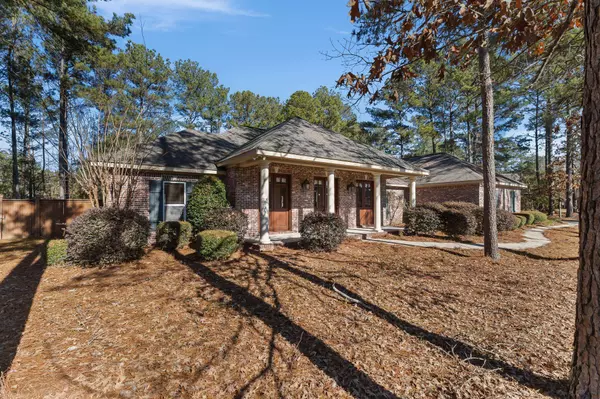 75 Auburn Pl, Hattiesburg, MS 39402