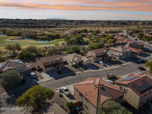 13522 E Hampden Green Way, Vail, AZ 85641