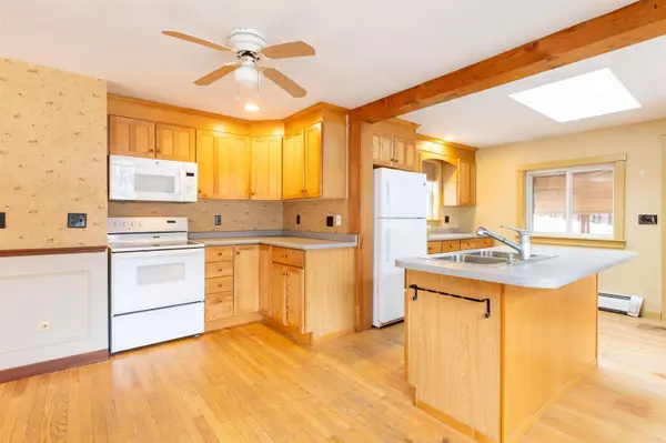 50 Mallego RD, Barrington, NH 03825