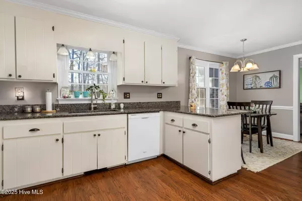 1699 Yorkshire LN, Rocky Mount, NC 27803