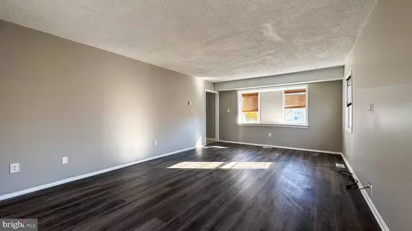 23 GRANITE LN, Willingboro, NJ 08046