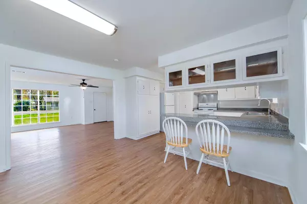 1527 Highway 20, Chackbay, LA 70301