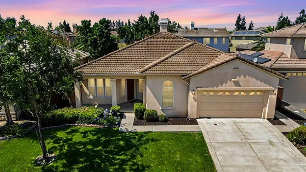 6096 Riverbank CIR, Stockton, CA 95219