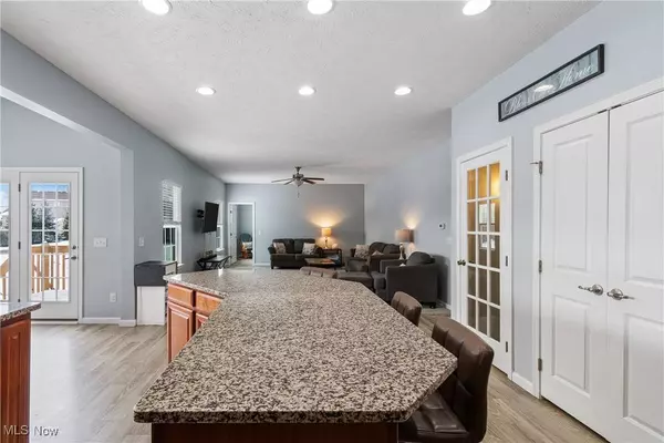 6212 Lavenham RD SW, Massillon, OH 44646