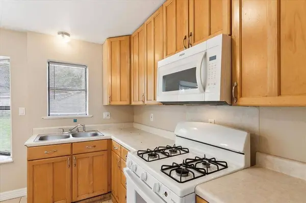 504 Azalea AVE, Orange, TX 77630