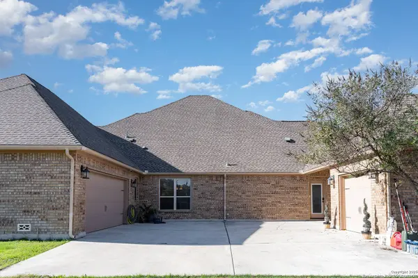 6809 LAURA BLF, Schertz, TX 78154-6246