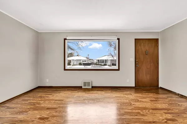 3351 3rd Ave, Racine, WI 53402