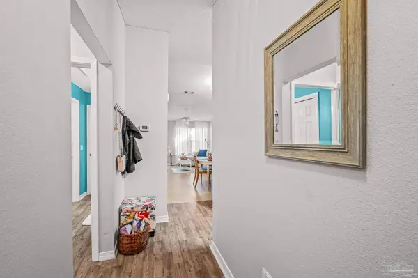 8128 Heirloom Dr, Pensacola, FL 32514