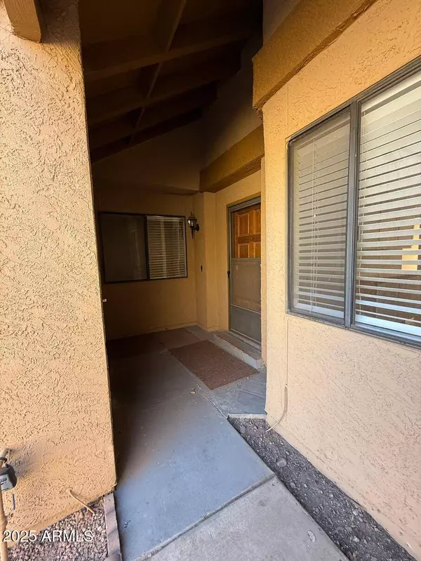 1319 E SUSAN Lane, Tempe, AZ 85288