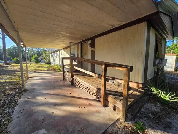 6911 W SASSER ST, Homosassa, FL 34446