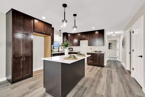 N4545 Hazelwood Rd, Hustisford, WI 53034