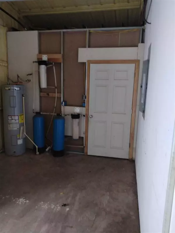 13191 SW Tinney Rd, Faxon, OK 73540