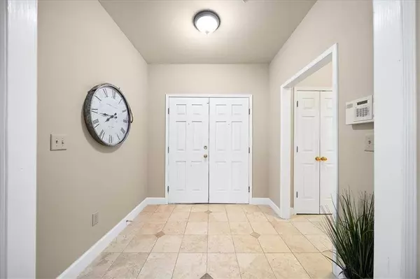 2865 Lenox RD NE #208, Atlanta, GA 30324