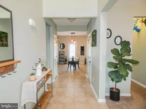 587 DEFRANCESCO CIR, Glassboro, NJ 08028