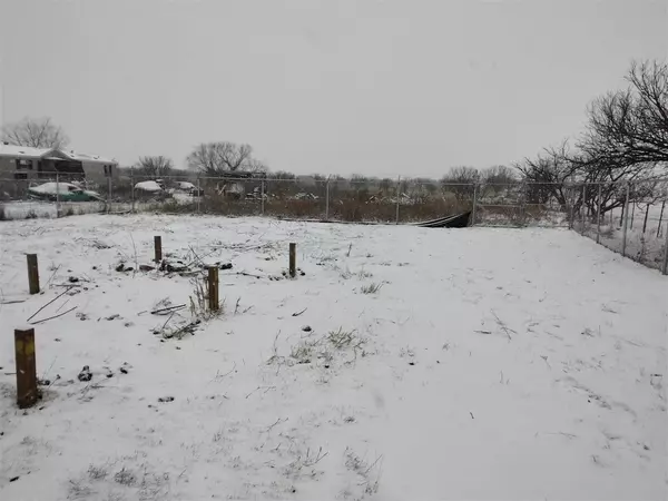 13191 SW Tinney Rd, Faxon, OK 73540