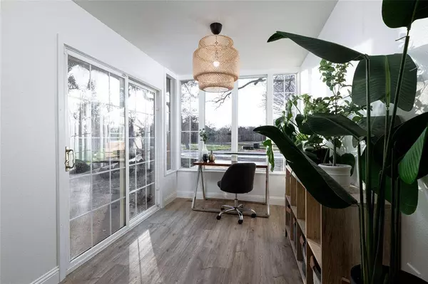 1021 Oakwood Circle, Keller, TX 76248