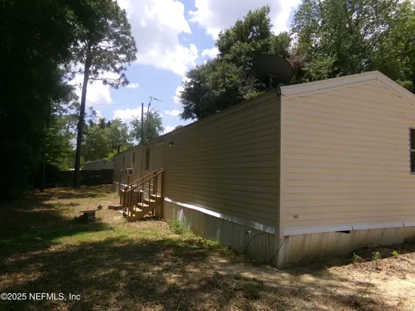 231 6TH WAY, Interlachen, FL 32148