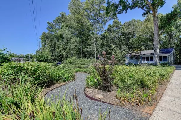 4660 Whispering Woods DR, Cumming, GA 30040