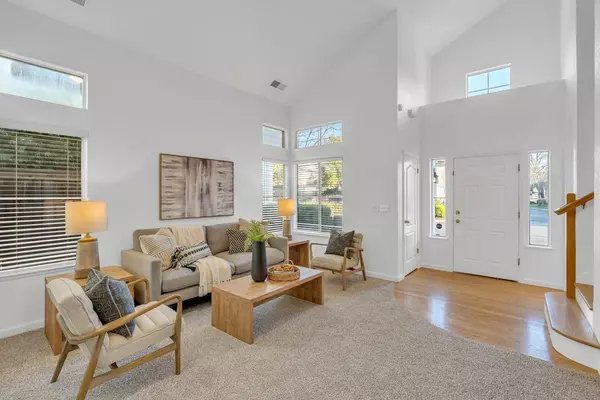 140 Sutcliffe CIR, Folsom, CA 95630