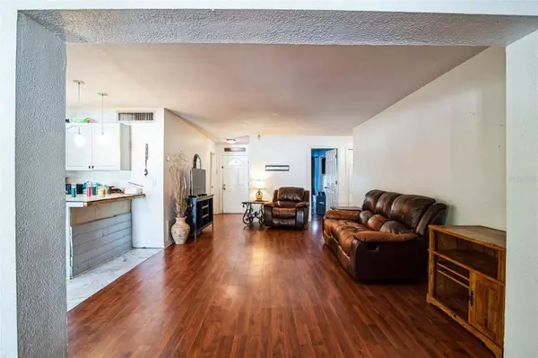 8115 ESPERANZA ST, Orlando, FL 32817