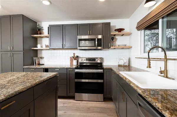 1021 Oakwood Circle, Keller, TX 76248