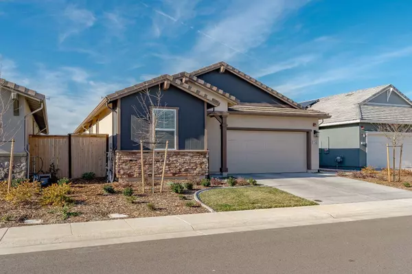 1342 Donner LN, Lincoln, CA 95648