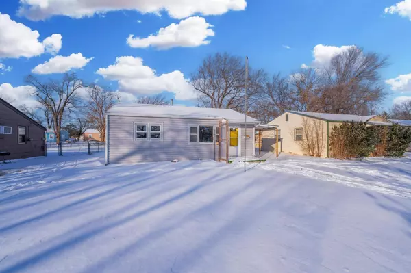 437 E Elm, Valley Center, KS 67147