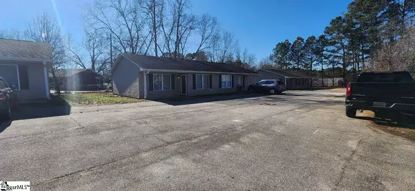 1025 W Shockley Ferry Road, Anderson, SC 29626