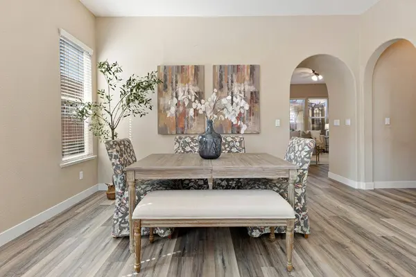 6096 Riverbank CIR, Stockton, CA 95219