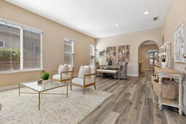 6096 Riverbank CIR, Stockton, CA 95219