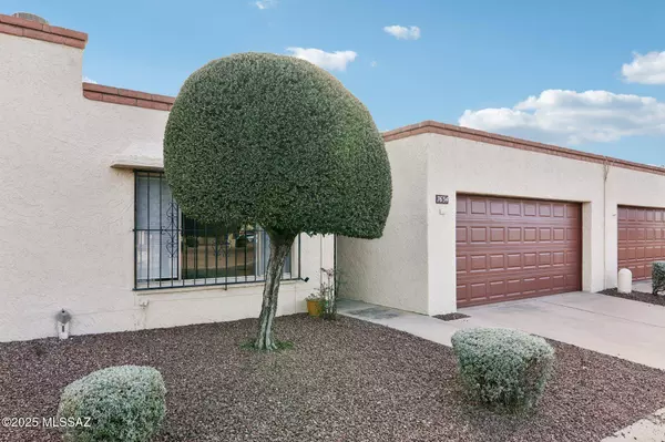 7634 E Helen Street, Tucson, AZ 85715