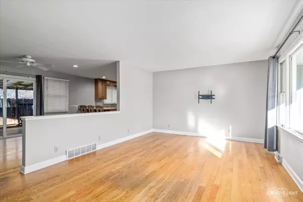 195 Mccannon ST, Sugar Grove, IL 60554