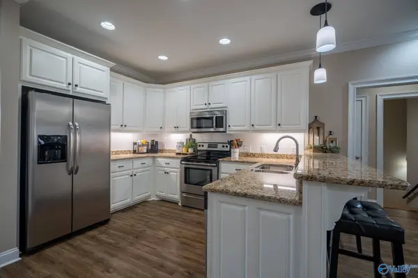 87 Rolling Brook Drive, Rogersville, AL 35652