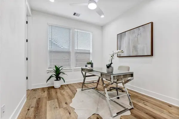 726 E 33rd ST, Houston, TX 77022