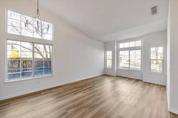 728 Sands WAY, Folsom, CA 95630