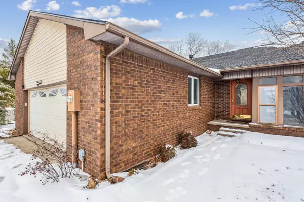 21 W Beaver Creek Rd, Goddard, KS 67052