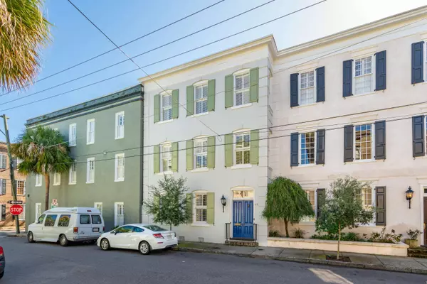 49 Society St, Charleston, SC 29401