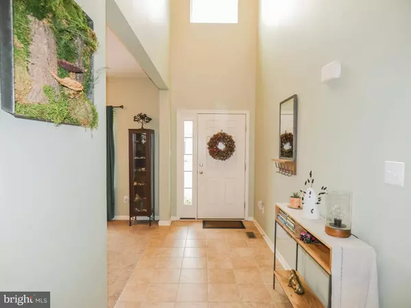 587 DEFRANCESCO CIR, Glassboro, NJ 08028