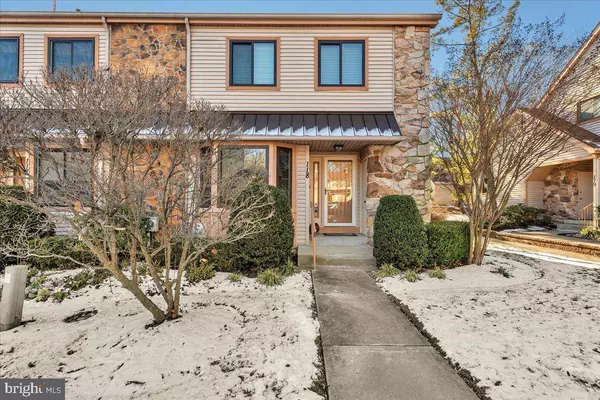 118 CHANTICLEER, Cherry Hill, NJ 08003