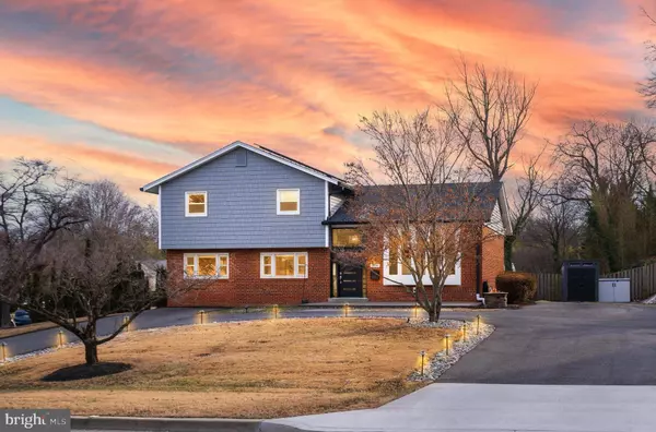 6100 GREENTREE RD, Bethesda, MD 20817