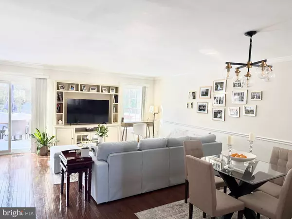 105 WEST LOCUST ST, Occoquan, VA 22125