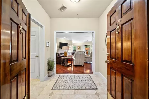 2865 Lenox RD NE #208, Atlanta, GA 30324