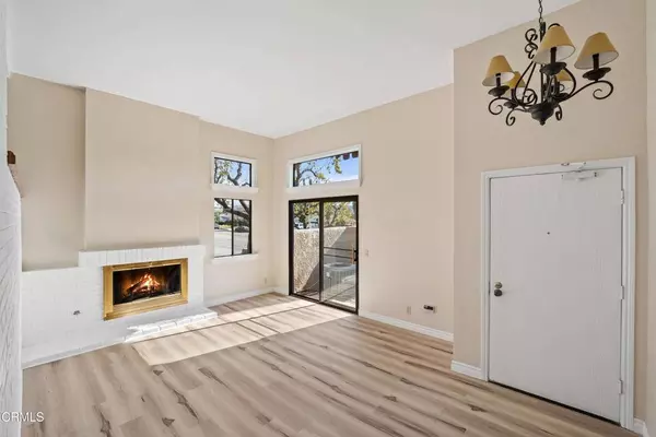 2401 1 Chandler AVE #1, Simi Valley, CA 93065