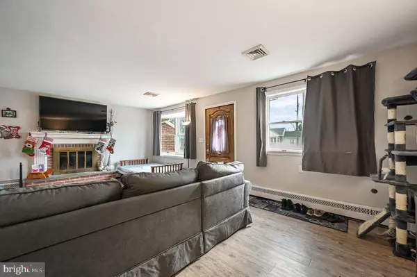 320 OSBORNE RD, Wilmington, DE 19804