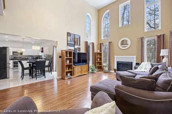 1010 ACORN Lane, Steger, IL 60475